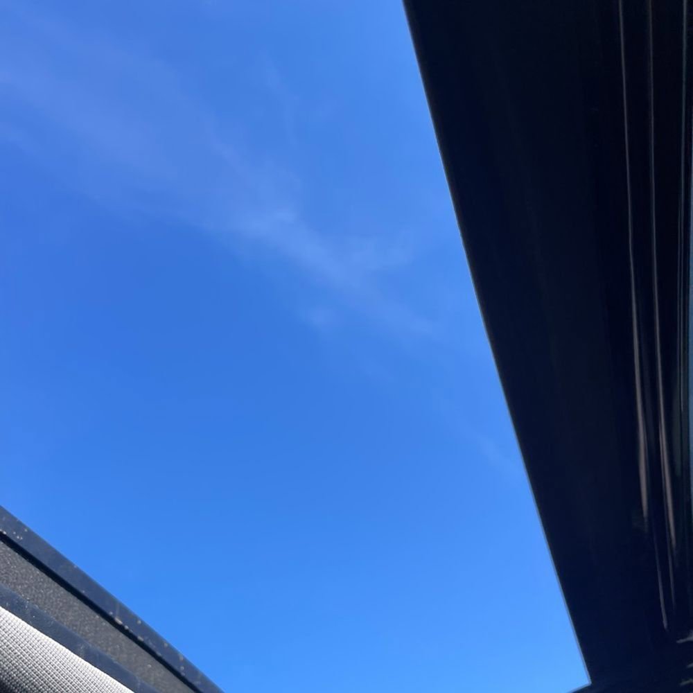 Used 2018 Kia Optima SX image 11