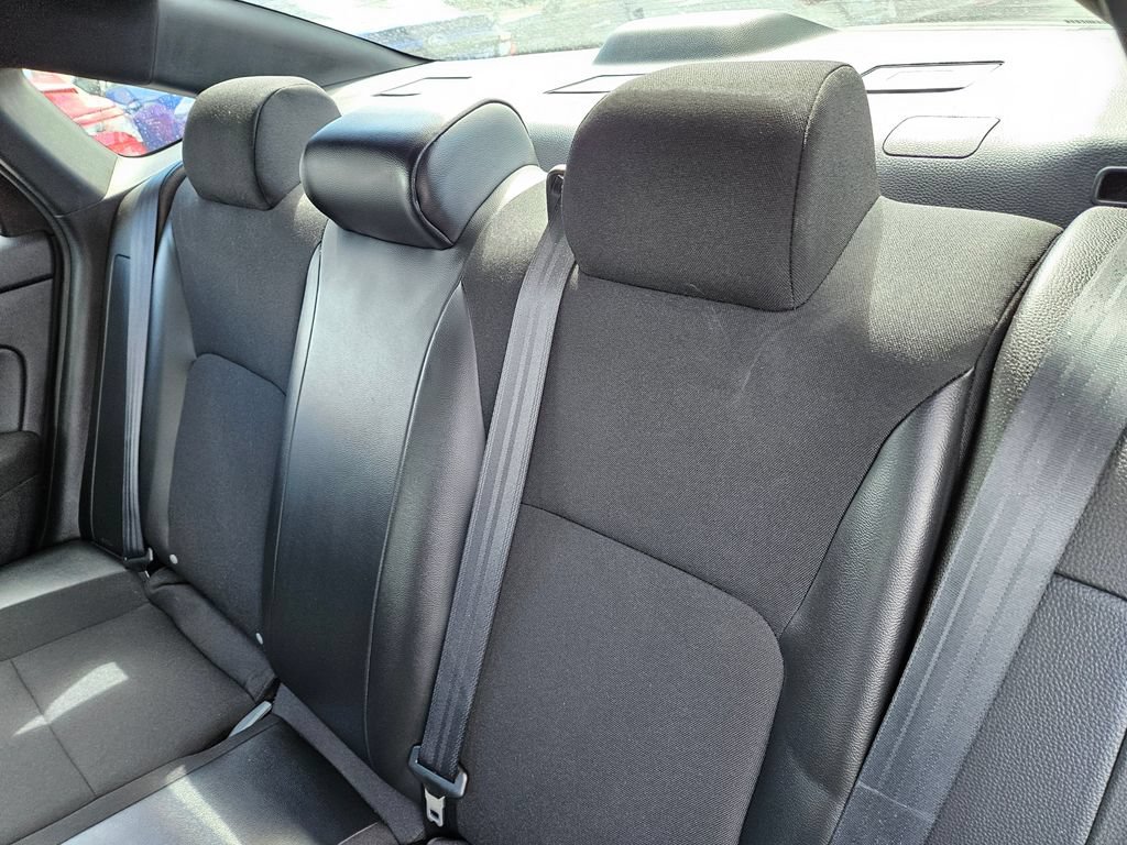 Used 2022 Honda Civic Sport image 14