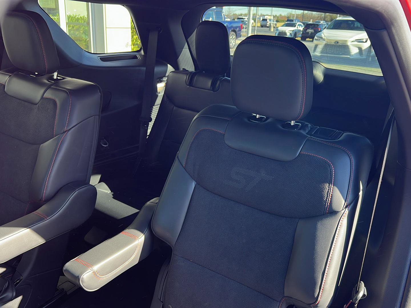 Used 2025 Ford Explorer ST w/ Sun And Sound Package image 32