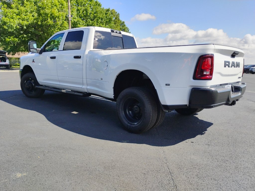 New 2026 RAM 3500 Tradesman AWD/4WD image 7