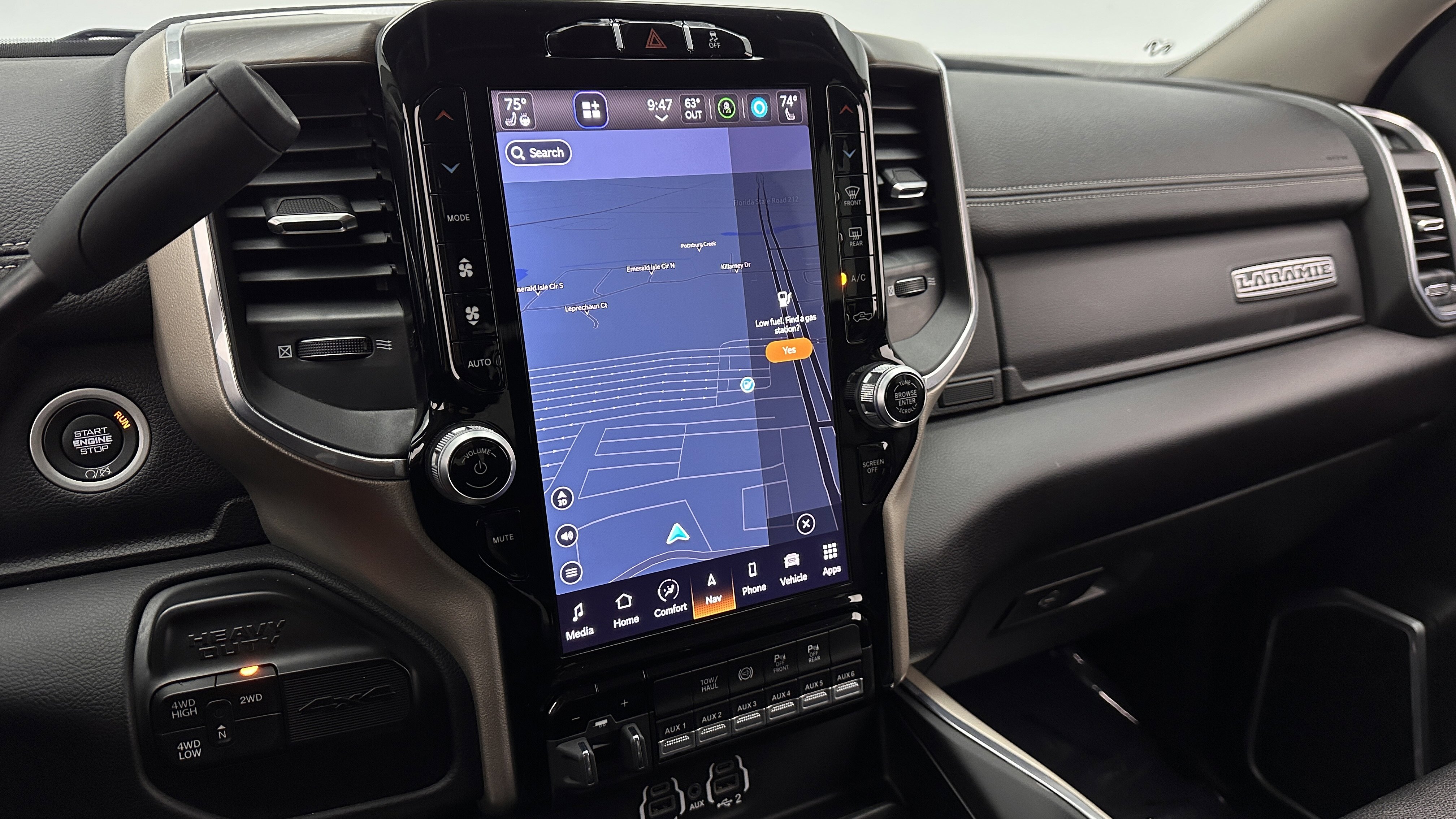 Used 2024 RAM 3500 Laramie w/ Towing Technology Group image 5