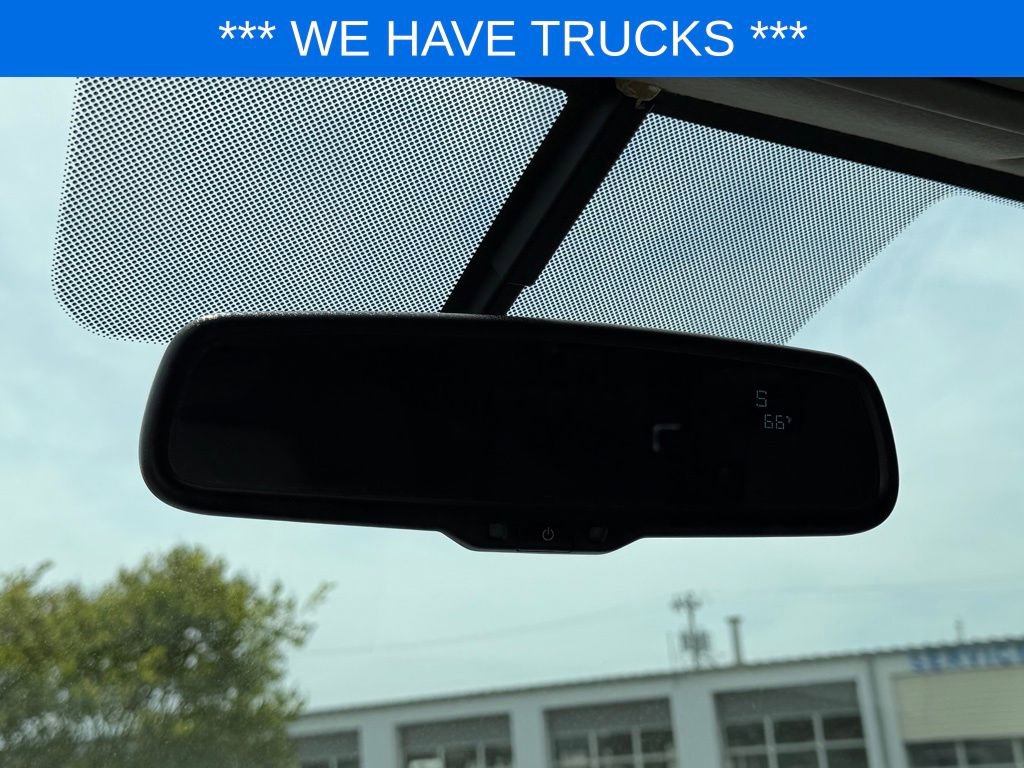 Used 2020 Nissan Frontier SV image 24