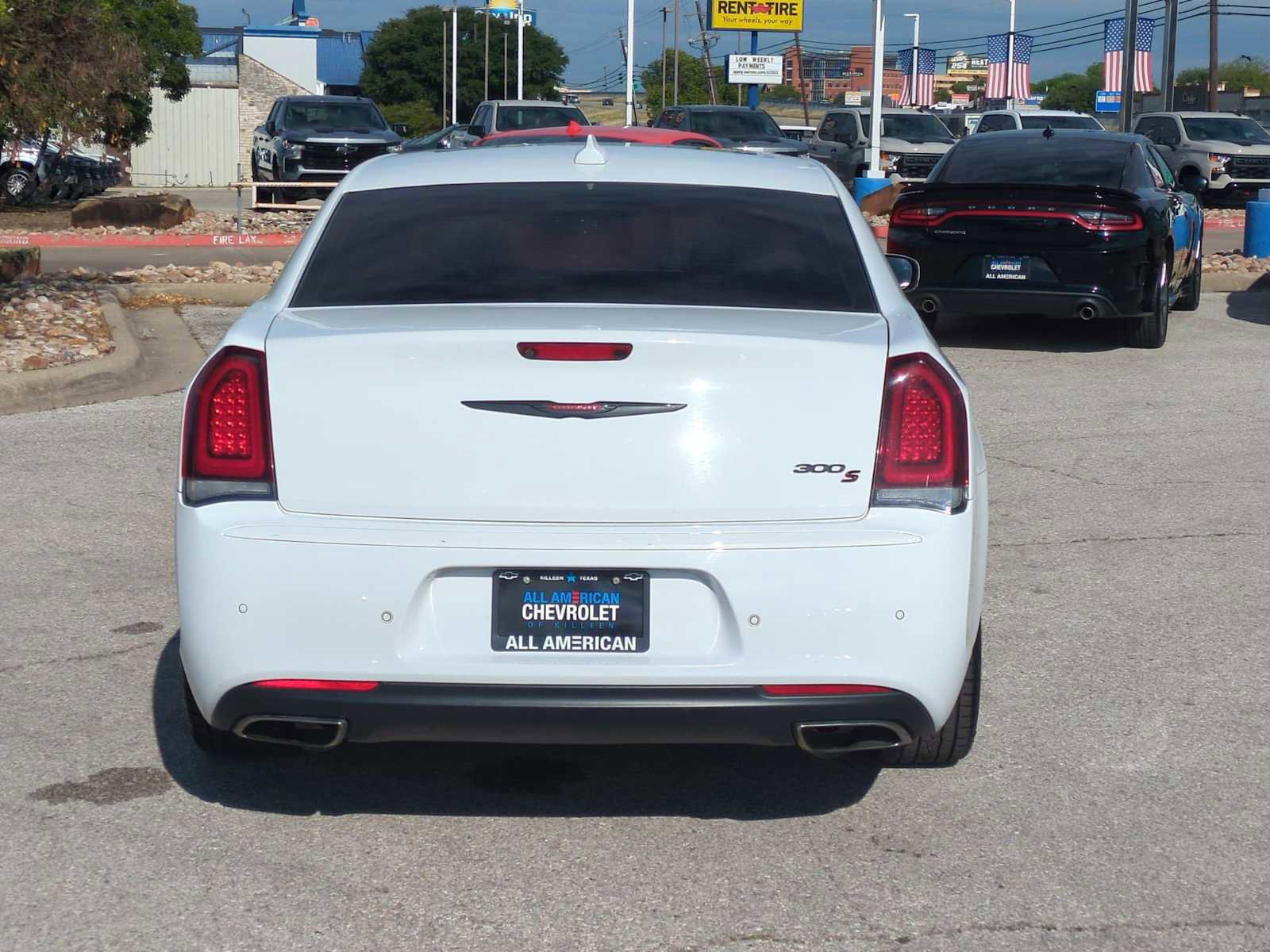 Used 2022 Chrysler 300 S RWD image 7