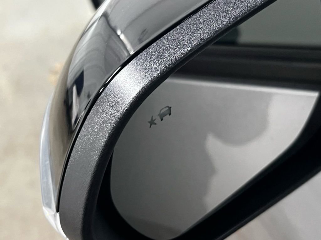 New 2026 Chevrolet Traverse LT w/ Driver Confidence Package image 12