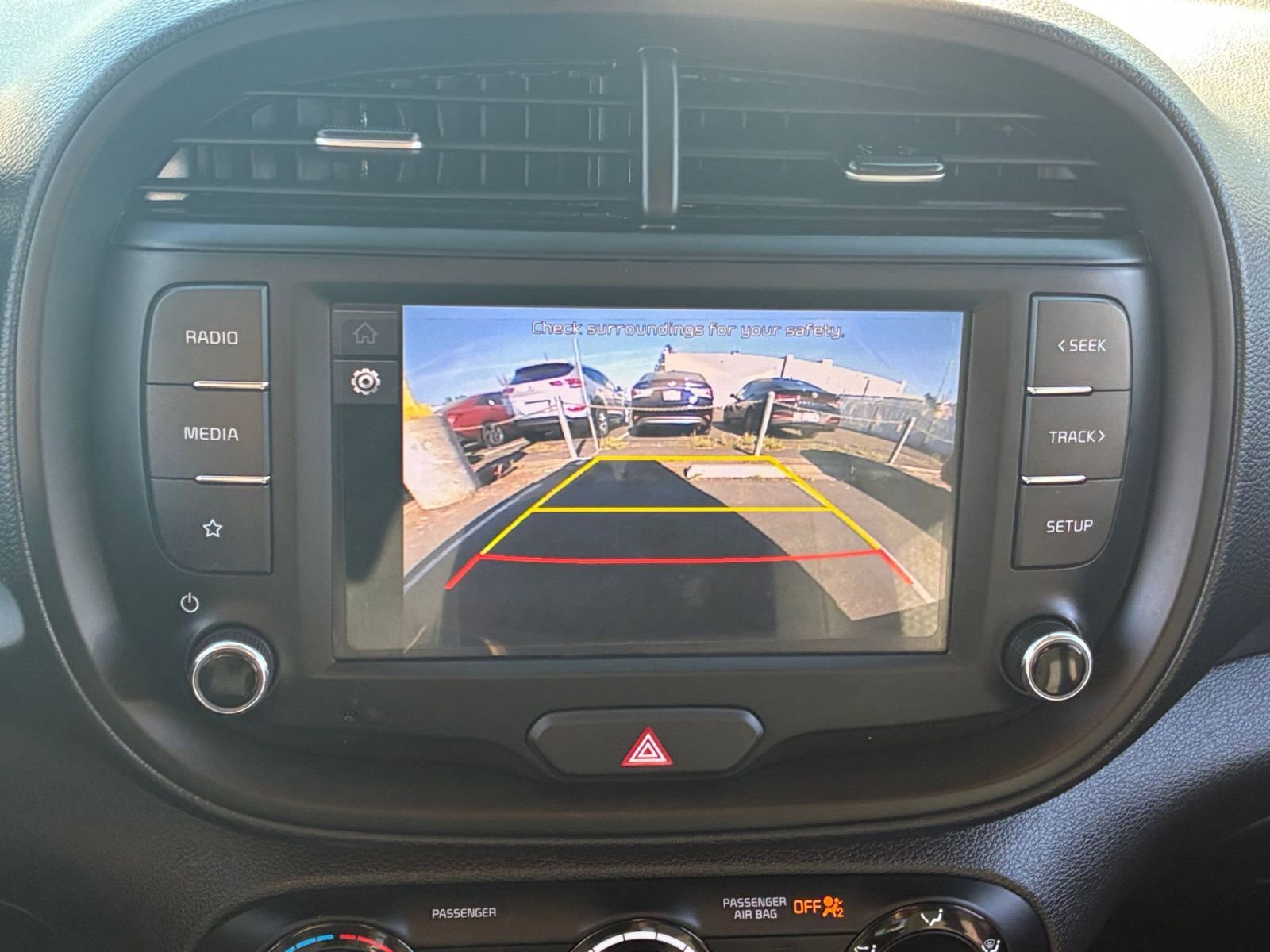 Used 2025 Kia Soul LX w/ LX Technology Package image 22