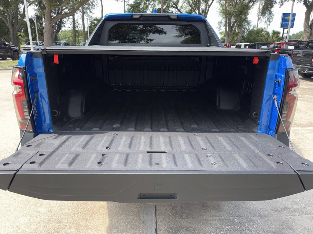 Used 2026 Chevrolet Silverado EV Trail Boss AWD/4WD image 21