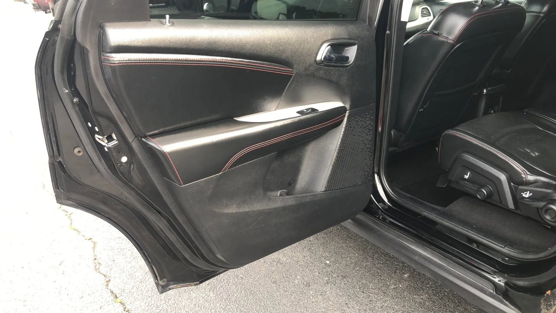 Used 2015 Dodge Journey R/T image 11