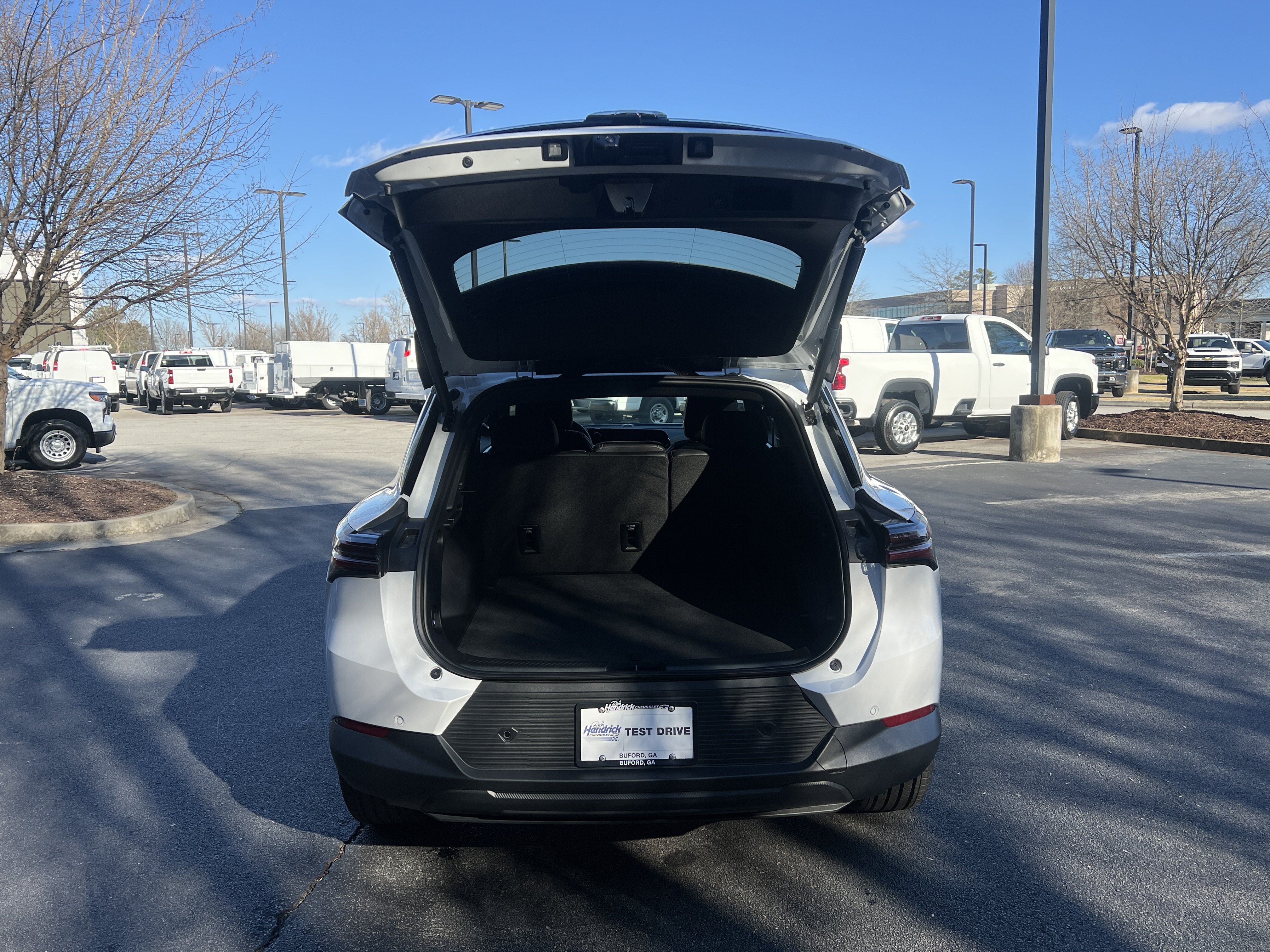 New 2026 Chevrolet Equinox EV LT AWD/4WD image 11