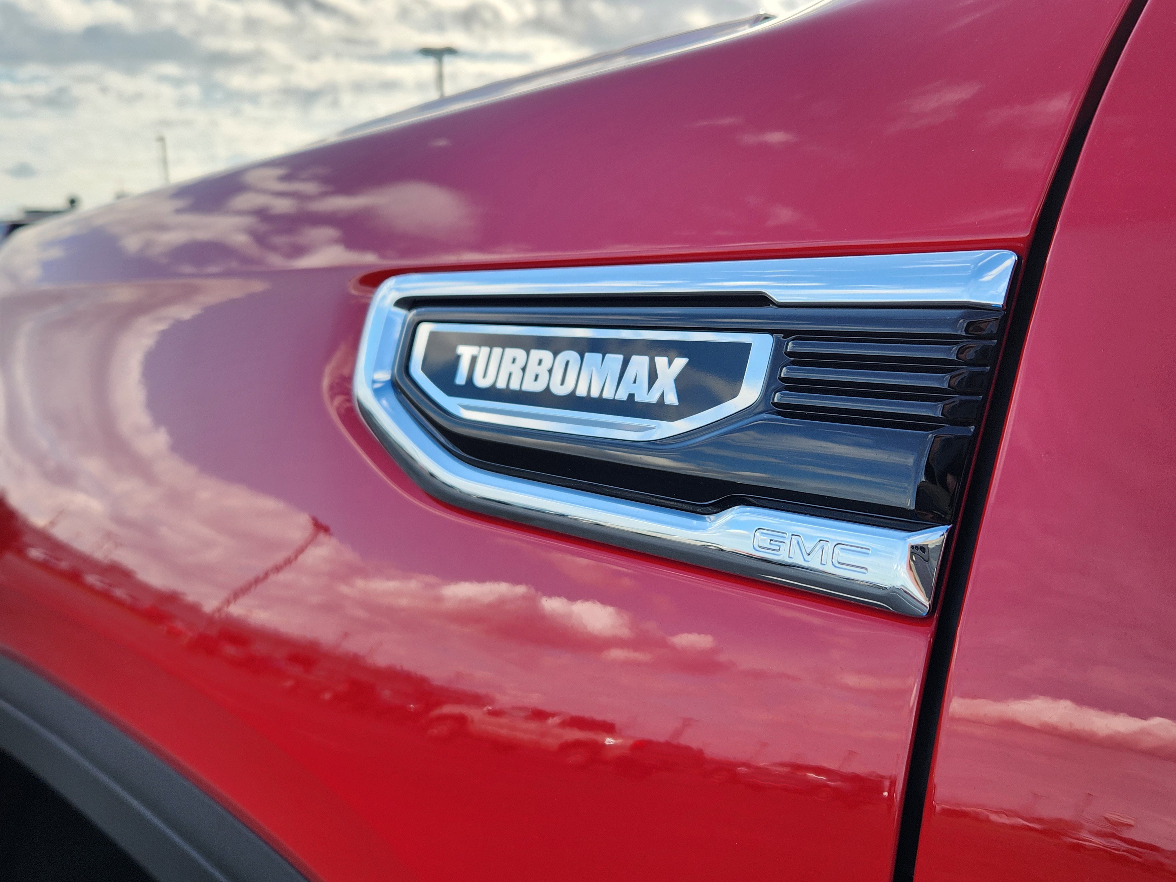 New 2026 GMC Sierra 1500 SLE image 7