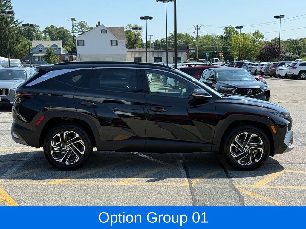 Used 2025 Hyundai Tucson Limited AWD/4WD image 5