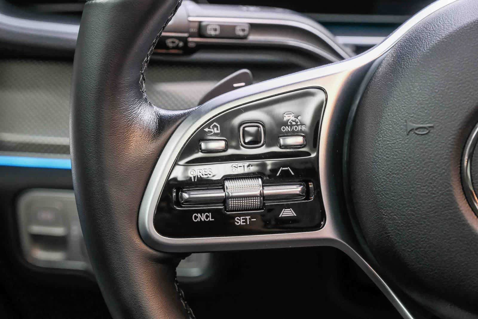 Used 2023 Mercedes-Benz GLS 450 4MATIC image 21