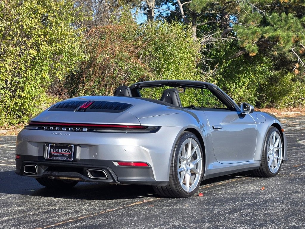 Used 2025 Porsche 911 Carrera image 16