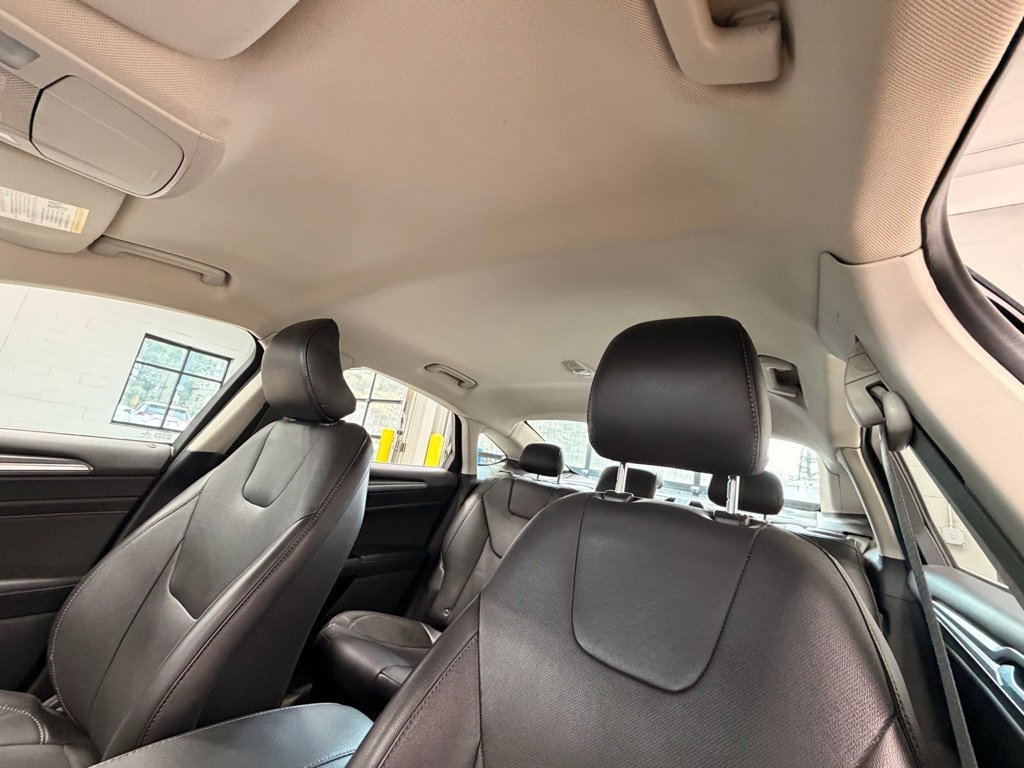 Used 2015 Ford Fusion Titanium image 21