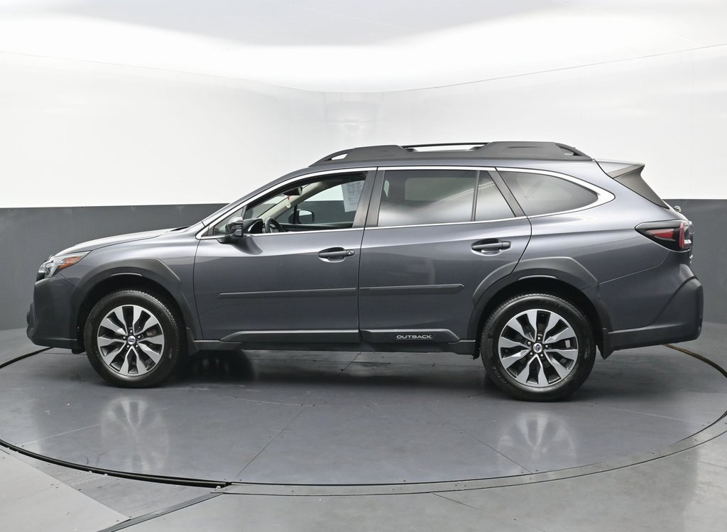 Used 2023 Subaru Outback Limited XT image 8