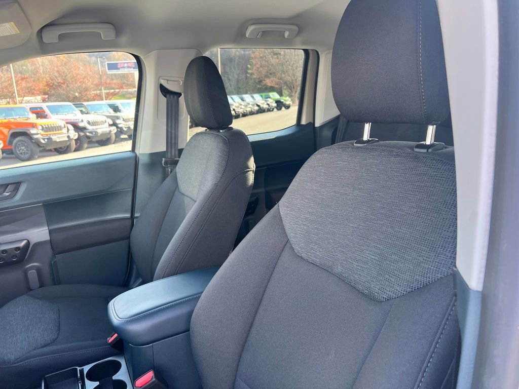 Used 2025 Ford Maverick XL image 17