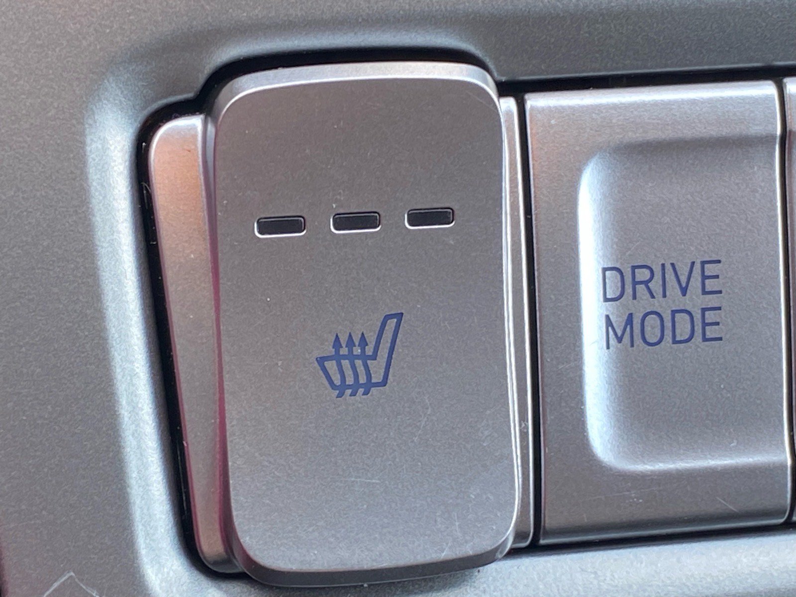 Used 2023 Hyundai Kona SE FWD image 16