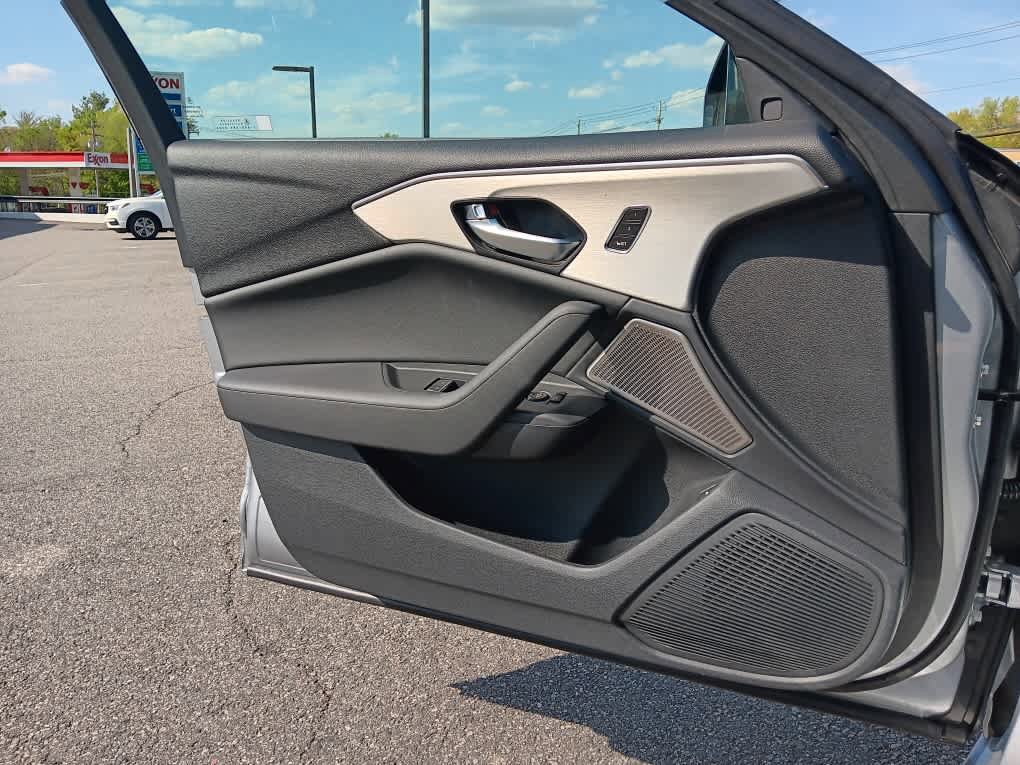 Used 2025 Acura TLX w/ Technology Package FWD image 28