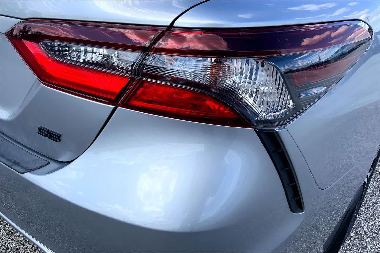 Used 2024 Toyota Camry SE FWD image 30