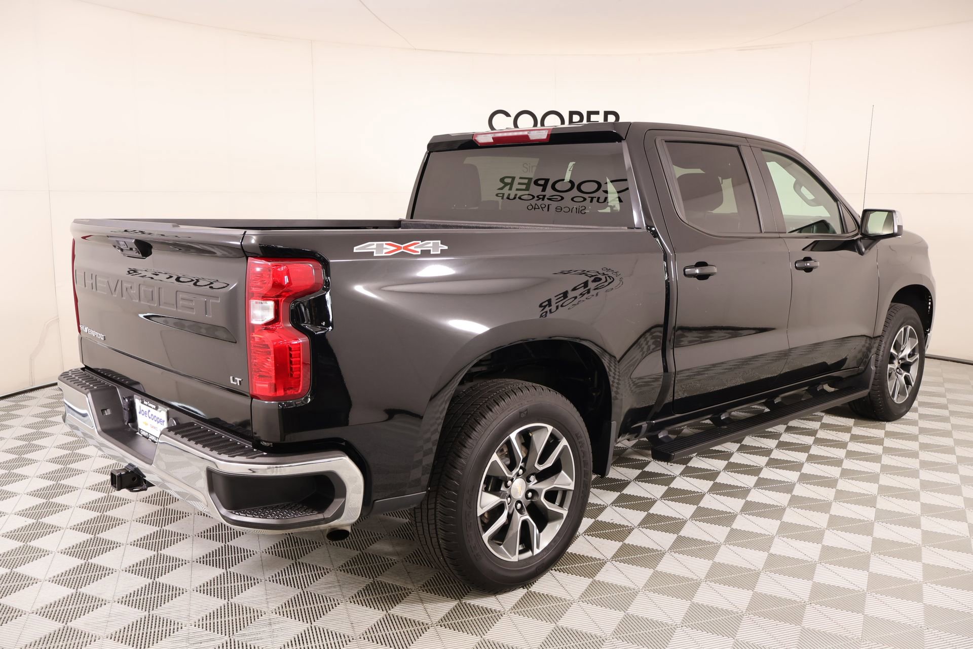 Used 2024 Chevrolet Silverado 1500 LT image 20