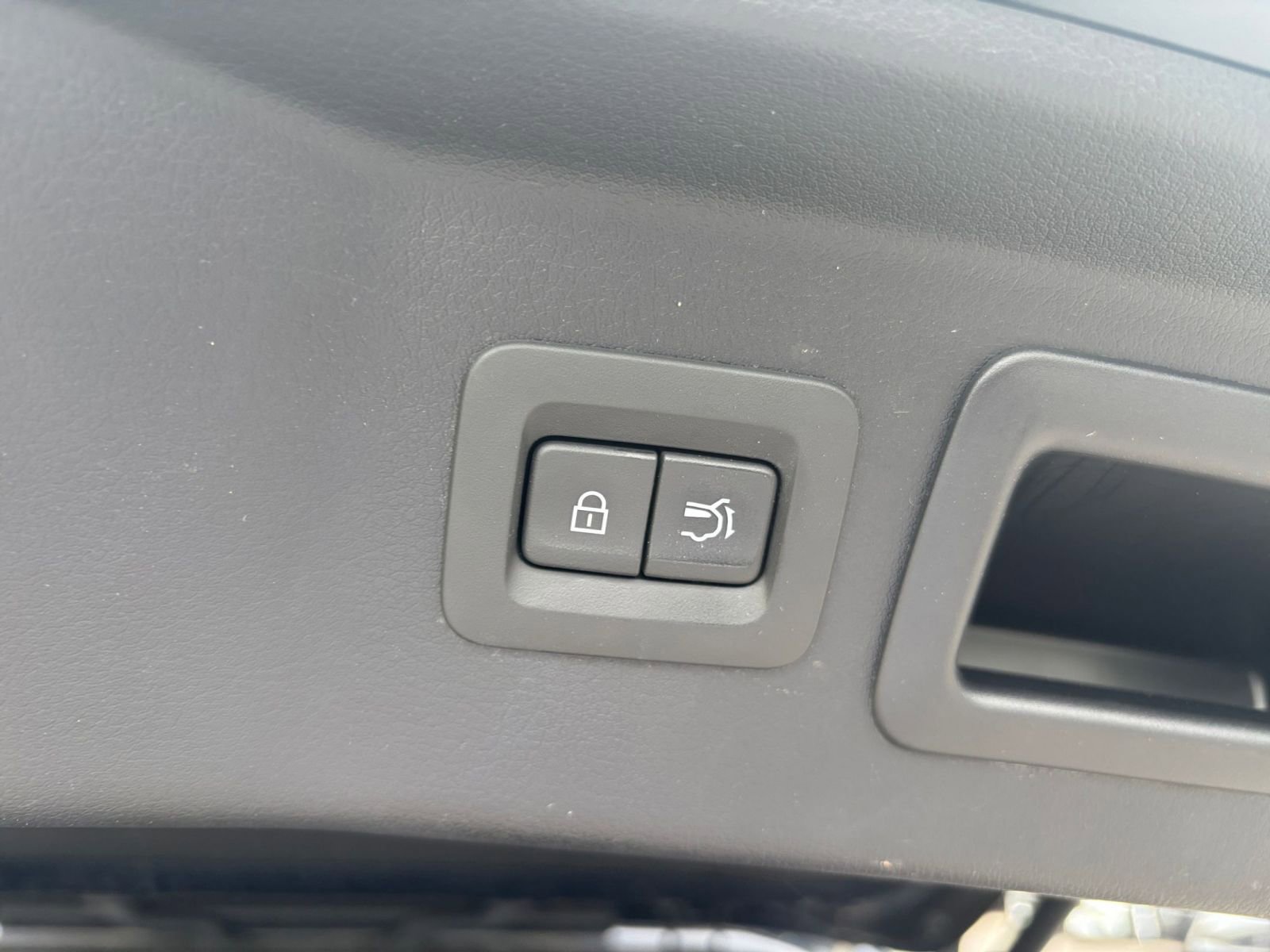 Used 2025 MAZDA CX-90 3.3 Turbo w/ Preferred Package AWD/4WD image 23