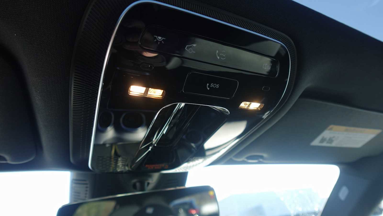 Used 2026 Mercedes-Benz GLC 300 4MATIC image 38