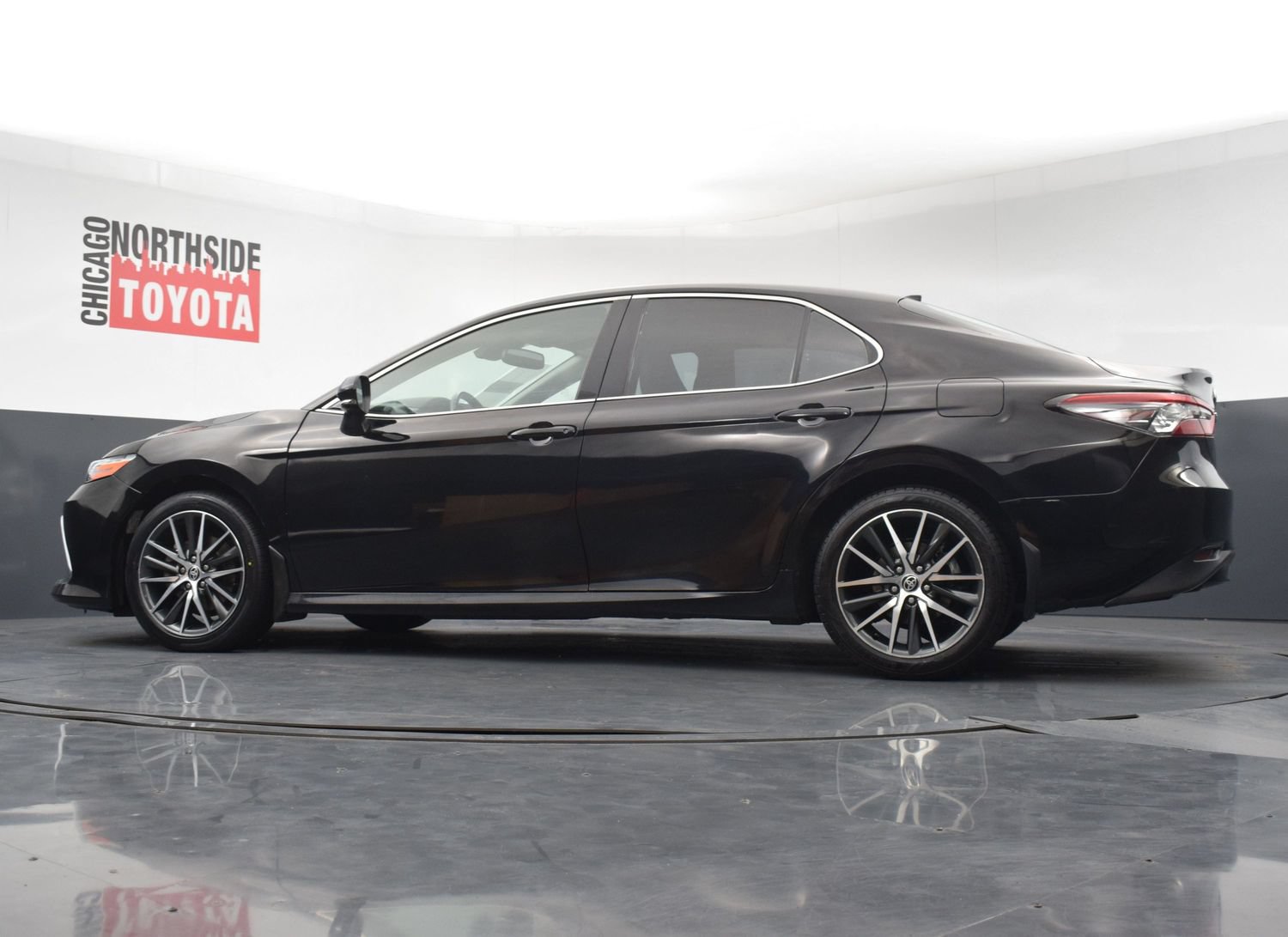 Used 2023 Toyota Camry XLE w/ Protection Package (Q2) (TMS) AWD/4WD image 29