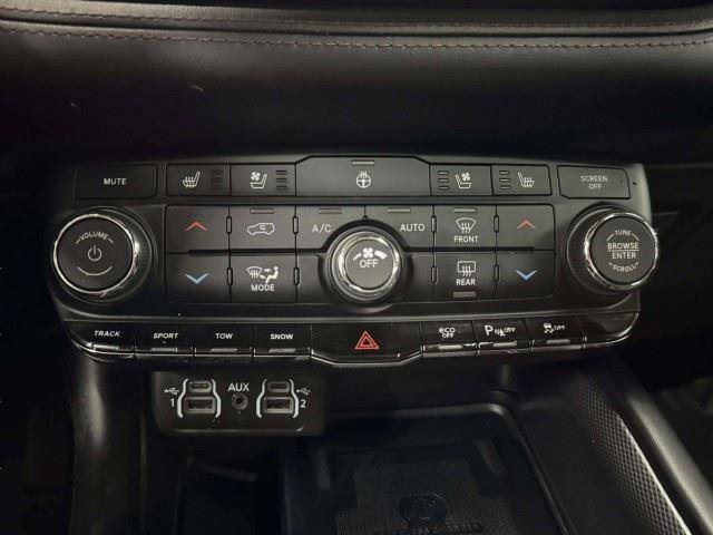 Used 2021 Dodge Durango R/T w/ Tow 'N Go Package AWD/4WD image 36
