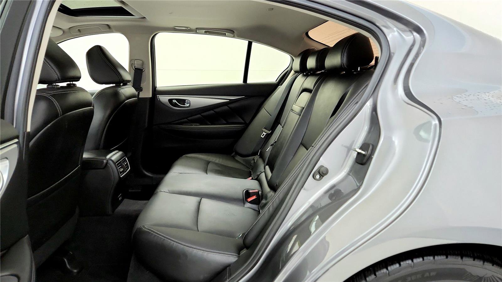 Used 2021 INFINITI Q50 Luxe w/ Seat & Sound Package image 22