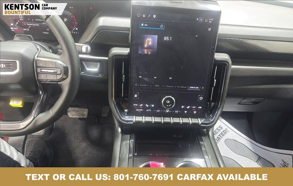 Used 2026 GMC Yukon XL AT4 w/ AT4 Premium Plus Package AWD/4WD image 6
