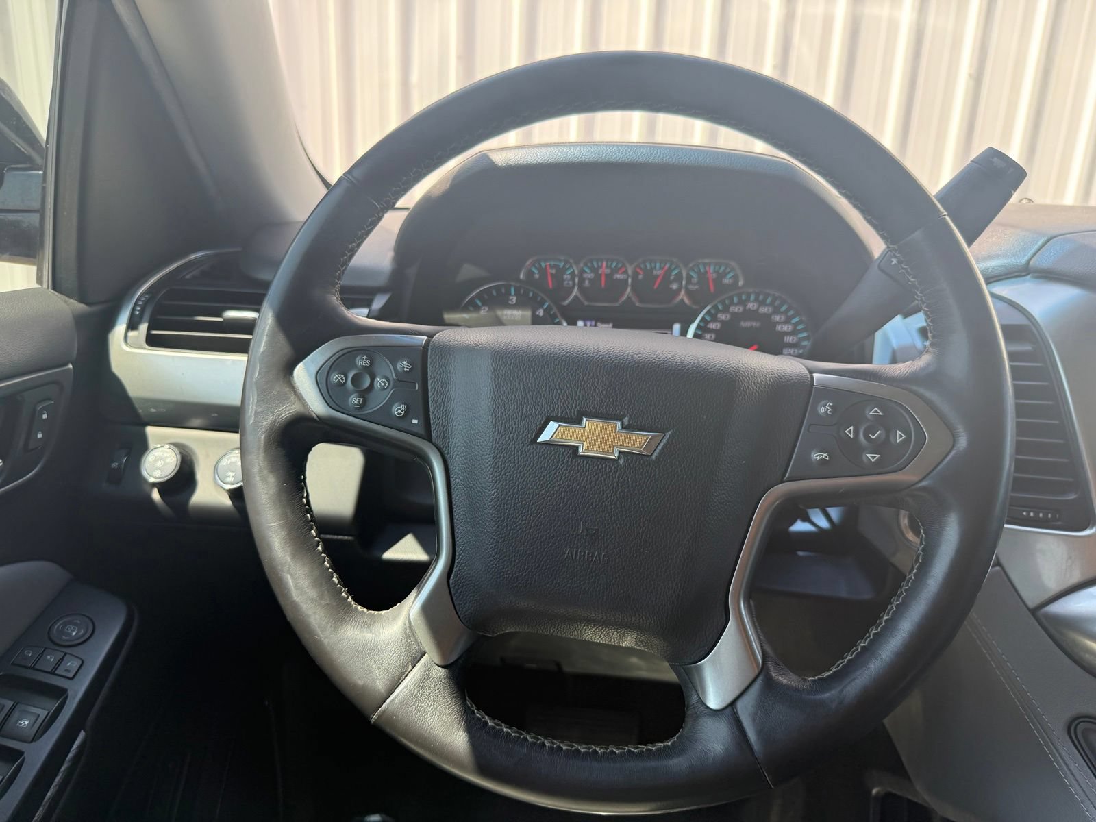Used 2019 Chevrolet Suburban LT AWD/4WD image 13