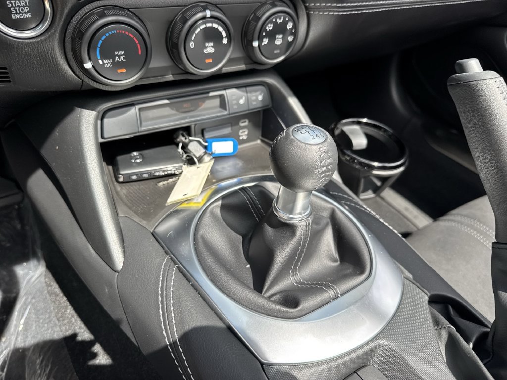 New 2026 MAZDA MX-5 Miata Club w/ Interior Package RWD image 51