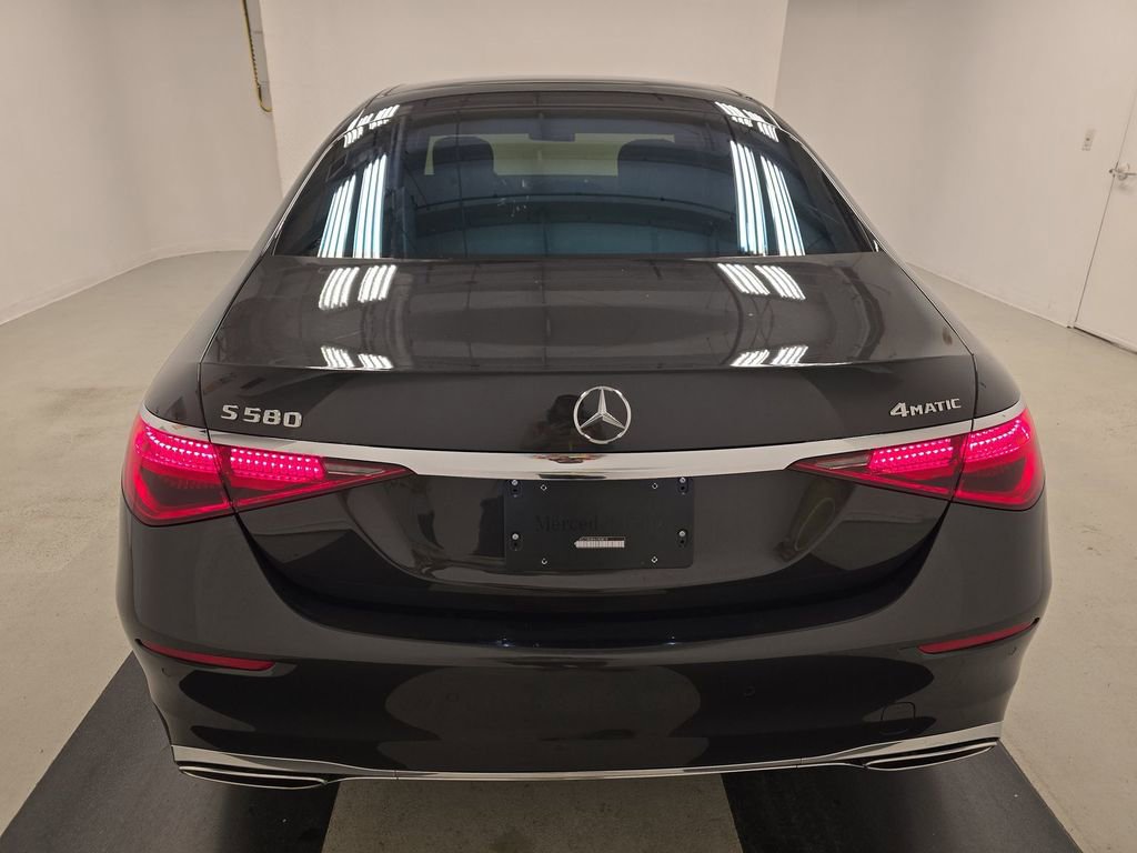 Used 2024 Mercedes-Benz S 580 4MATIC Sedan image 12