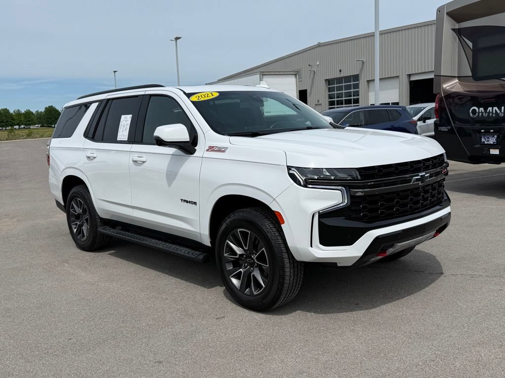 Used 2021 Chevrolet Tahoe Z71 w/ Z71 Off-Road Package AWD/4WD image 2