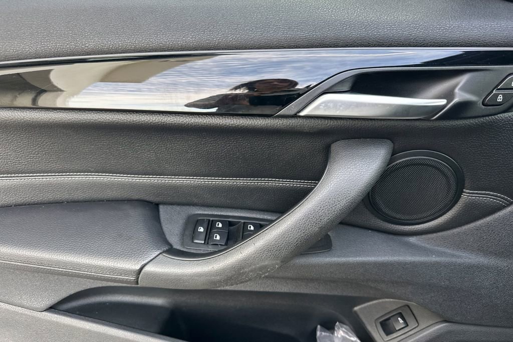 Used 2018 BMW X1 sDrive28i image 10