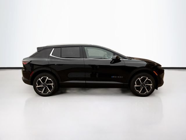 New 2026 Chevrolet Equinox EV LT AWD/4WD image 5