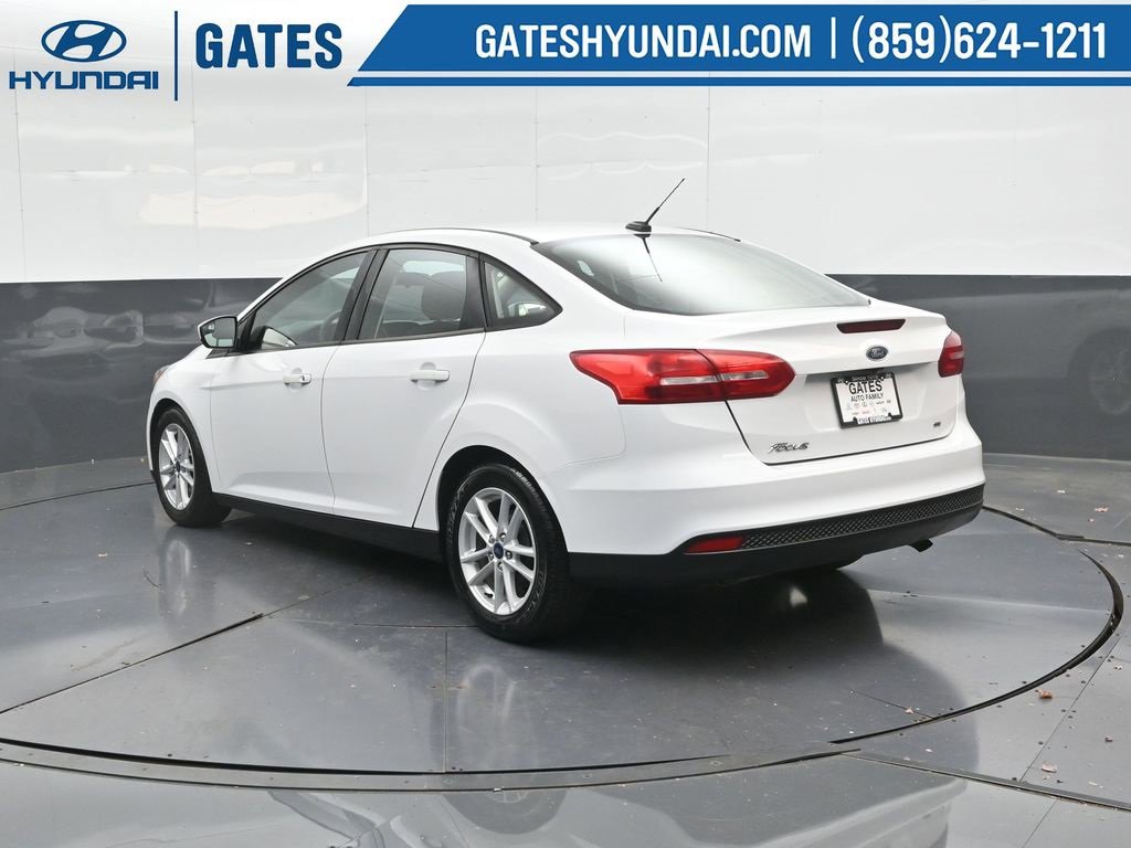 Used 2018 Ford Focus SE image 8