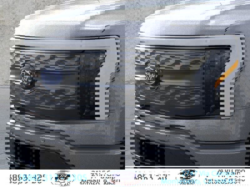 New 2025 Ford F150 Lightning Lariat image 18