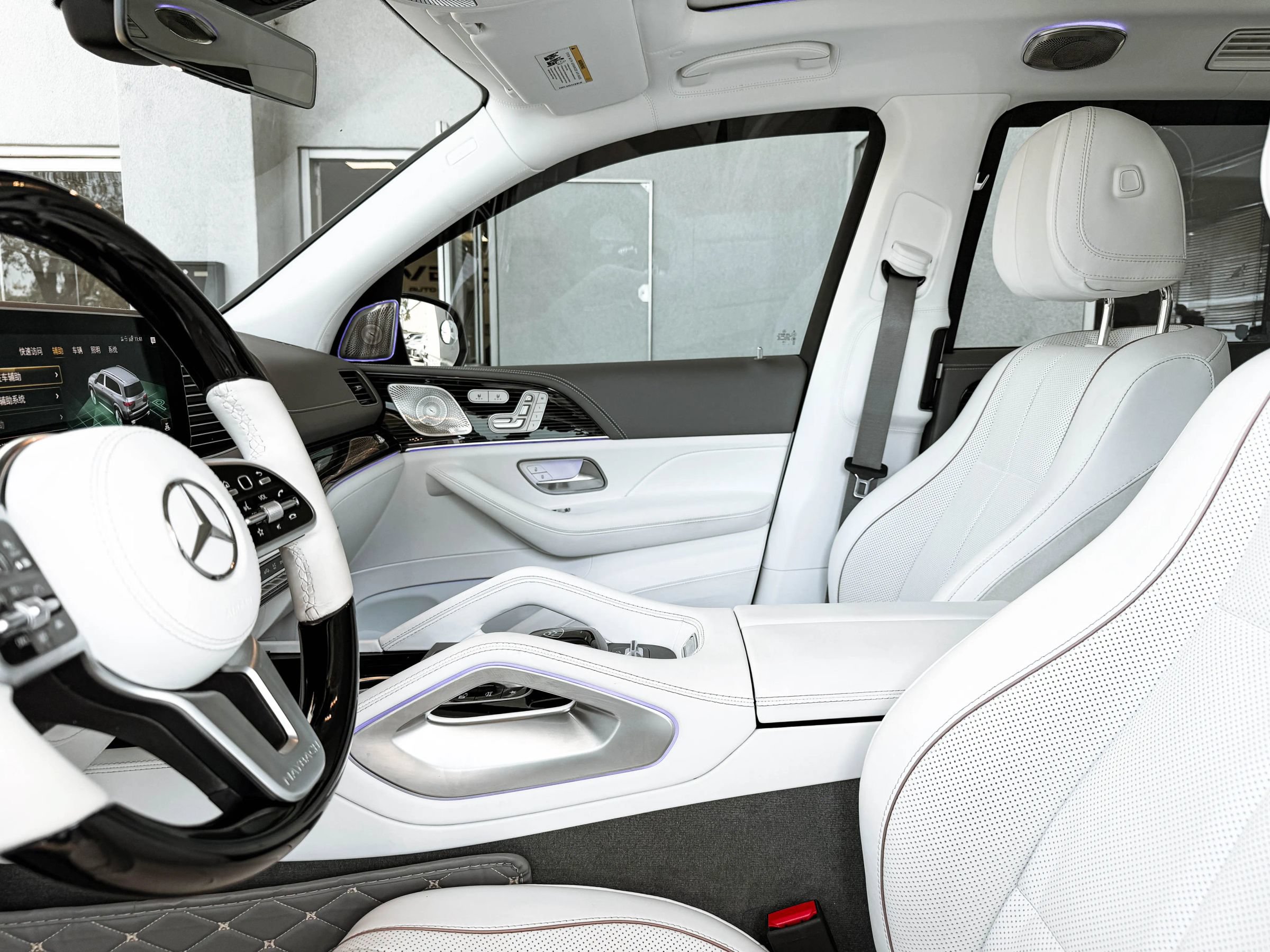 Used 2022 Mercedes-Benz Maybach GLS 600 4MATIC image 27