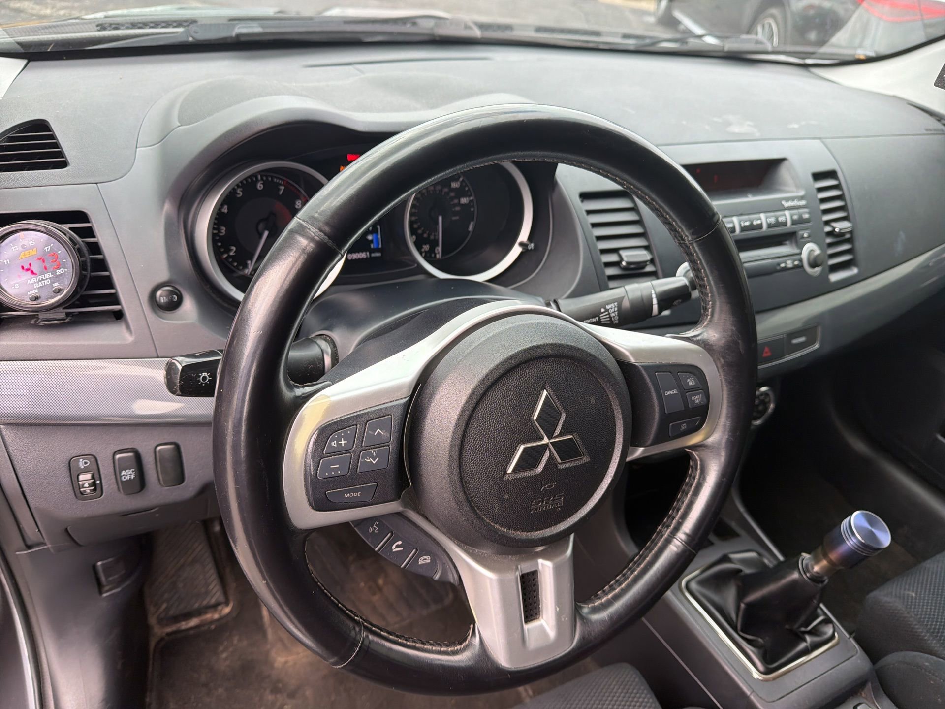 Used 2010 Mitsubishi Lancer Evolution GSR image 7