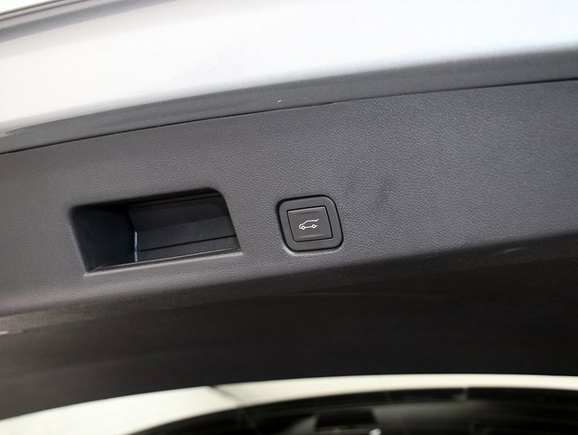 Certified 2025 Buick Enclave Avenir w/ Super Cruise Package image 29