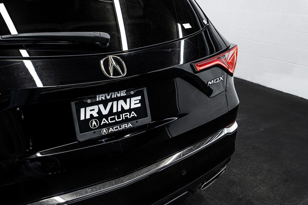 Certified 2024 Acura MDX FWD w/ Technology Package image 15