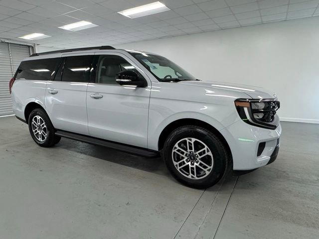 New 2026 Ford Expedition Max Active image 3