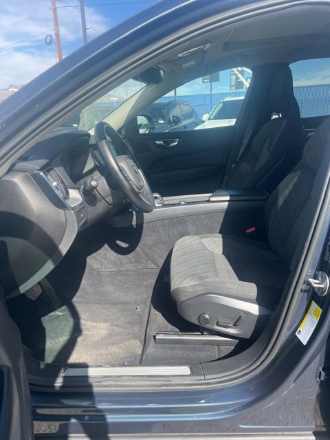Used 2023 Volvo XC60 B5 Core w/ Climate Package image 17