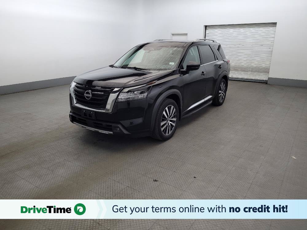 Used 2022 Nissan Pathfinder Platinum w/ Lighting Package (N93) AWD/4WD image 1