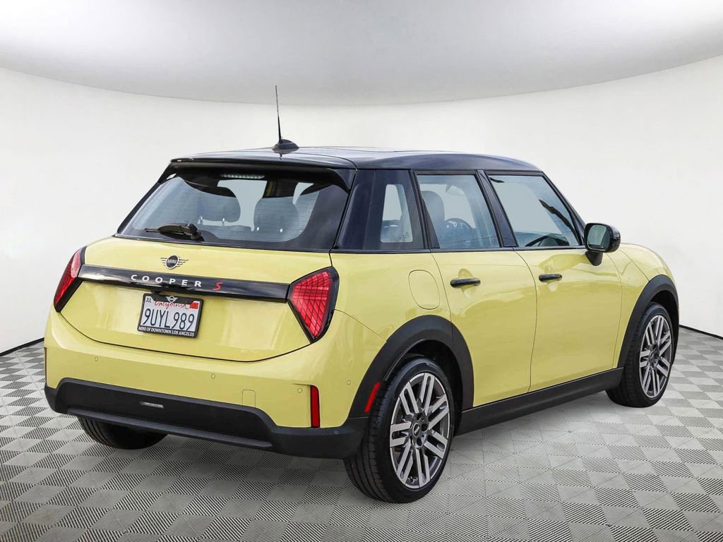 Used 2025 MINI Cooper S FWD image 5
