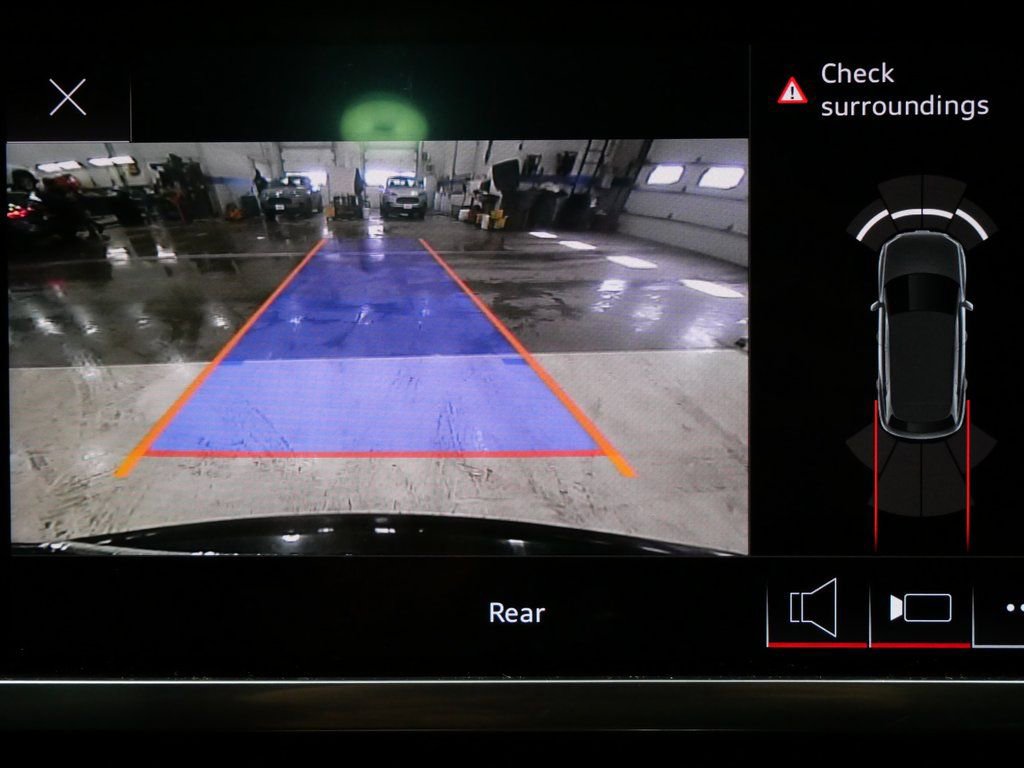 Used 2022 Audi Q3 2.0T Premium image 18