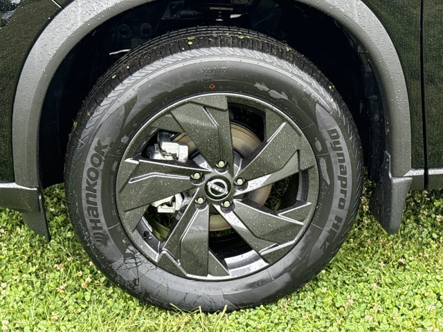 New 2026 Nissan Rogue SV w/ Cold Weather Package AWD/4WD image 14