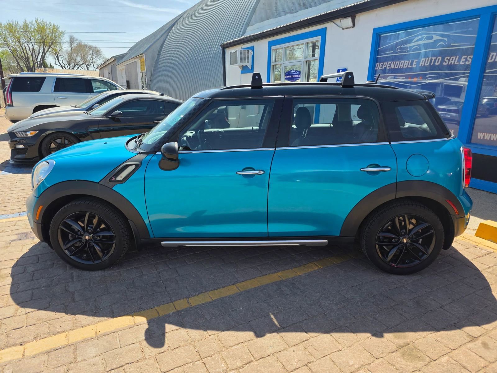 Used 2015 MINI Cooper Countryman S w/ Cold Weather Package image 9
