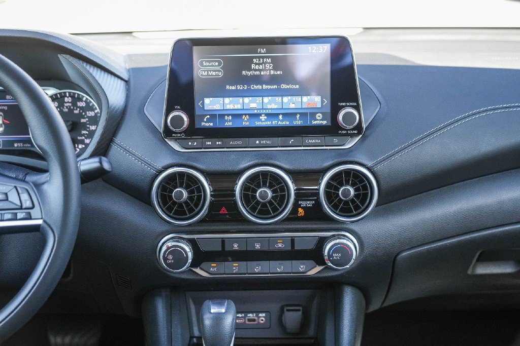 Used 2024 Nissan Sentra SV FWD image 13