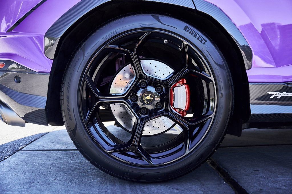 Used 2024 Lamborghini Urus Performante image 29